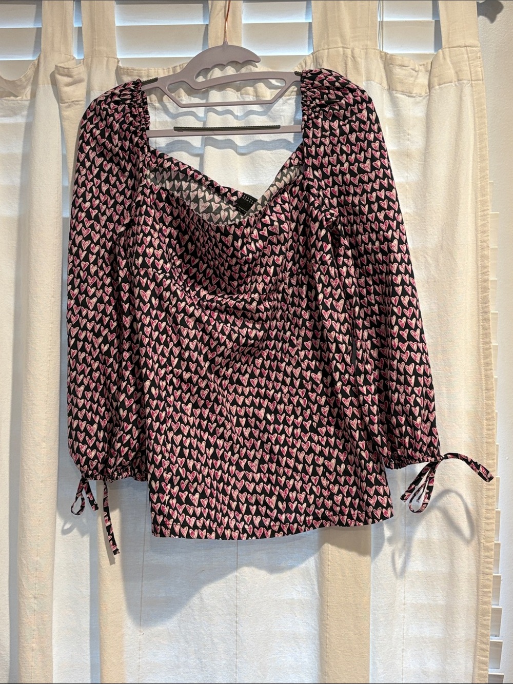Barneys New York Pink & Black Heart-Print Long Sleeve Blouse Sweetheart Women’s